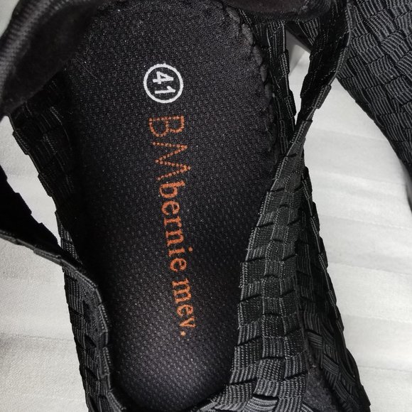 Bernie Mev Open Toe Pump Sandals - Picture 4 of 9